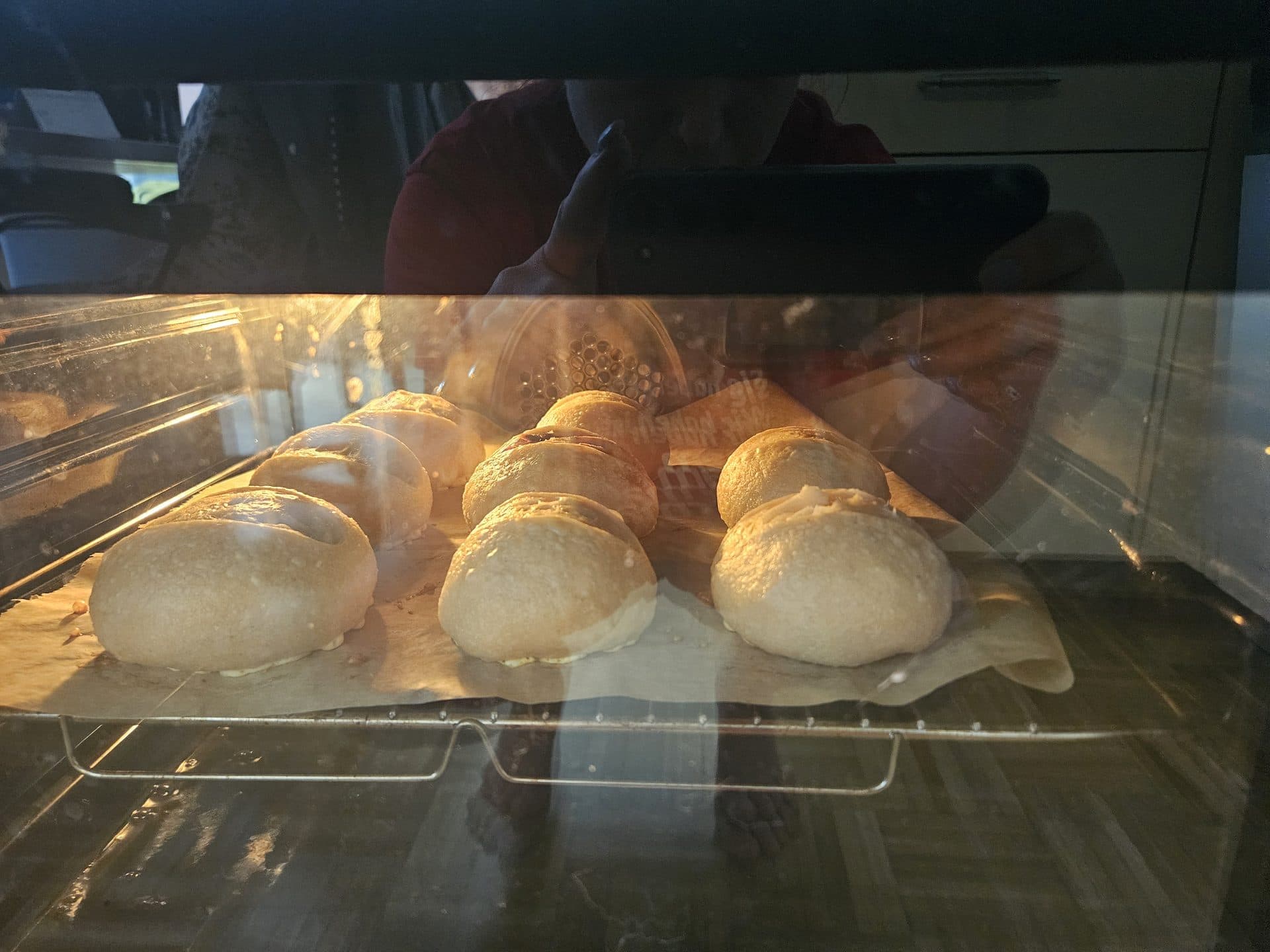 Käsebrötchen 450g  77% Hydration Bild 2