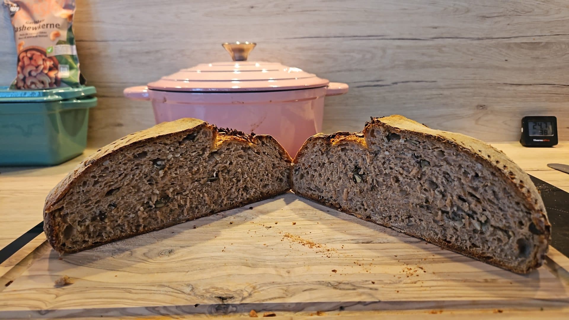 Roggenmischbrot mit Saaten 500g Bild 1